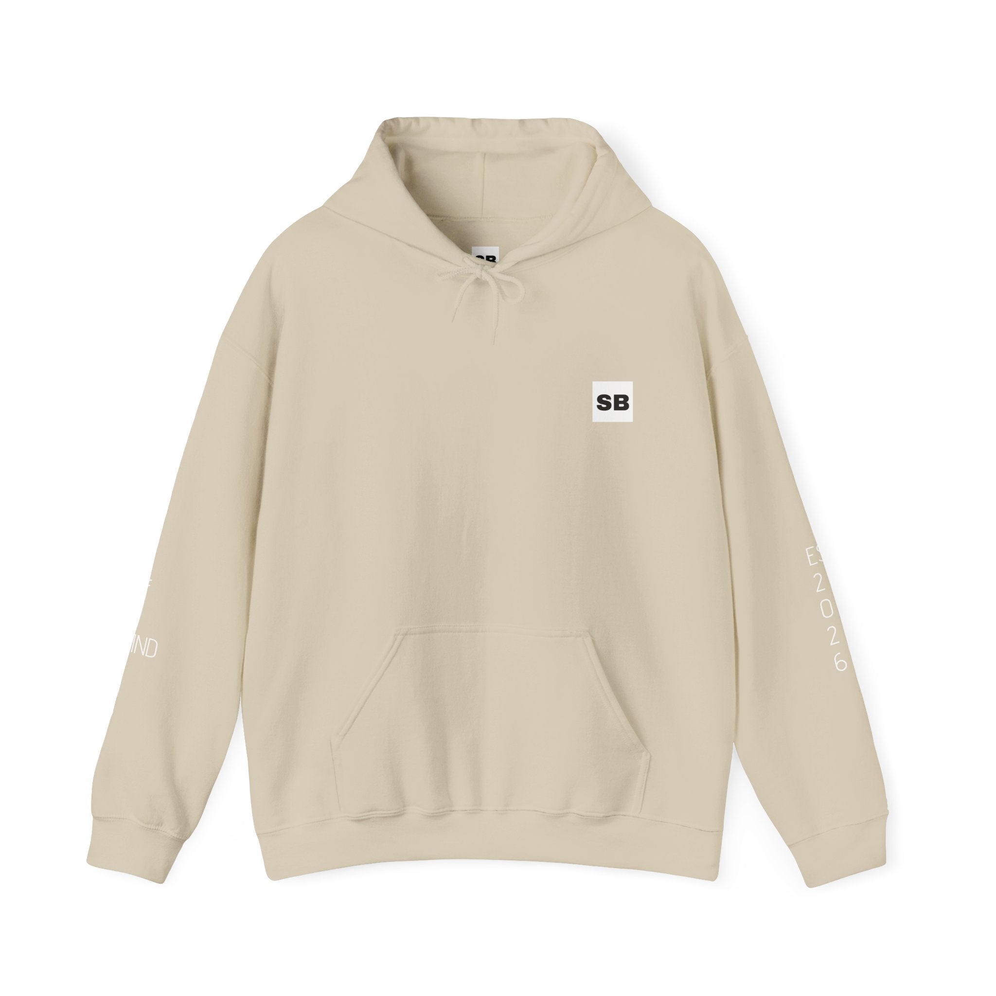Minimalistisk 'SB' hættetrøje — Lille grafik på bryst og ryg, rent streetwear-pulloverdesign