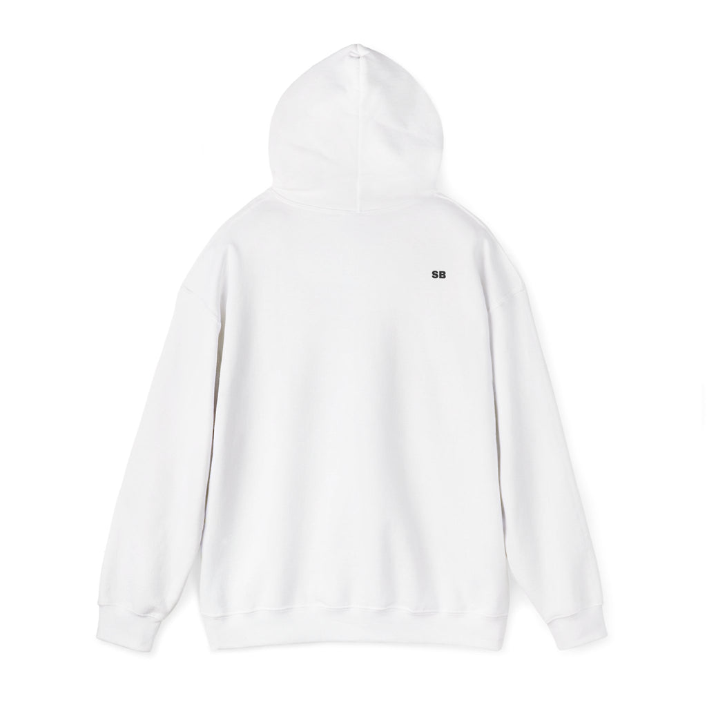 Minimalistisk 'SB' hættetrøje — Lille grafik på bryst og ryg, rent streetwear-pulloverdesign