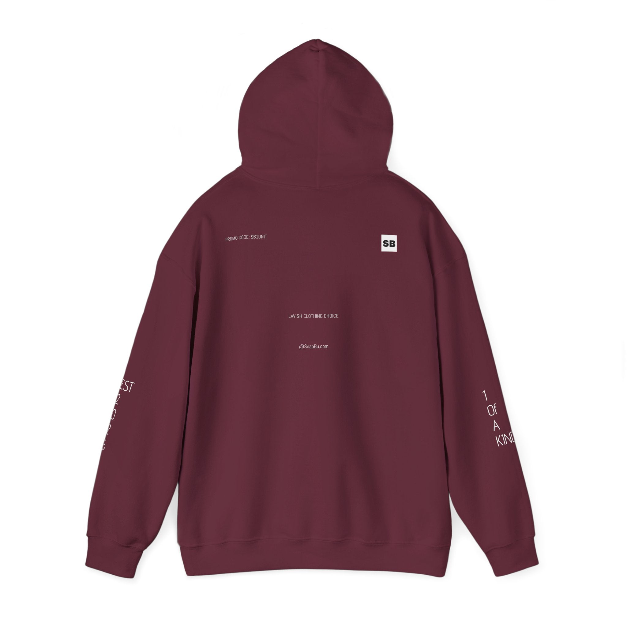 Minimalistisk 'SB' hættetrøje — Lille grafik på bryst og ryg, rent streetwear-pulloverdesign
